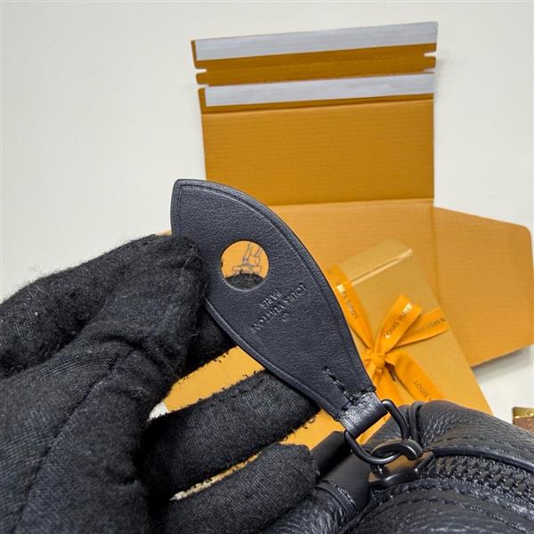 2026120163816766 140